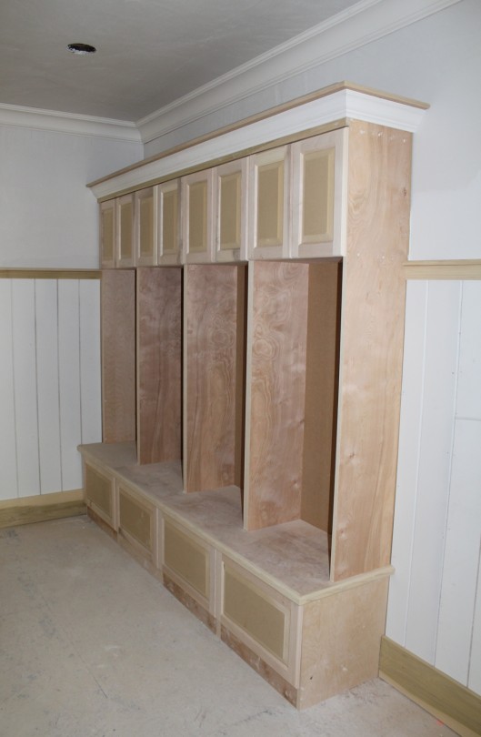 Image of Mudroom Lockers with doors and drawers
